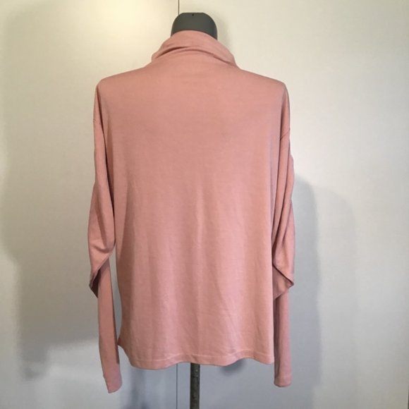 Gabby Isabella Turtleneck with Rouched Sleeves  Size XL - Picture 4 of 14